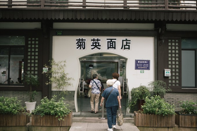 1542853561699868.jpeg wKgED1uviGaAR0jdAA2SLCVG7Eo28.jpeg